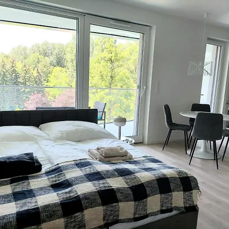 Mistral 304